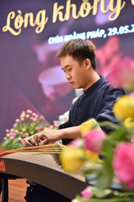 Khoá tu “Sài Gòn Cũng An Nhiên” – CLB Nhân sinh