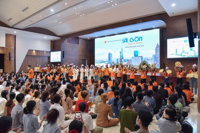 Khoá tu “Sài Gòn Cũng An Nhiên” – CLB Nhân sinh