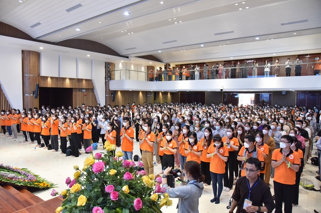 Khoá tu “Sài Gòn Cũng An Nhiên” – CLB Nhân sinh