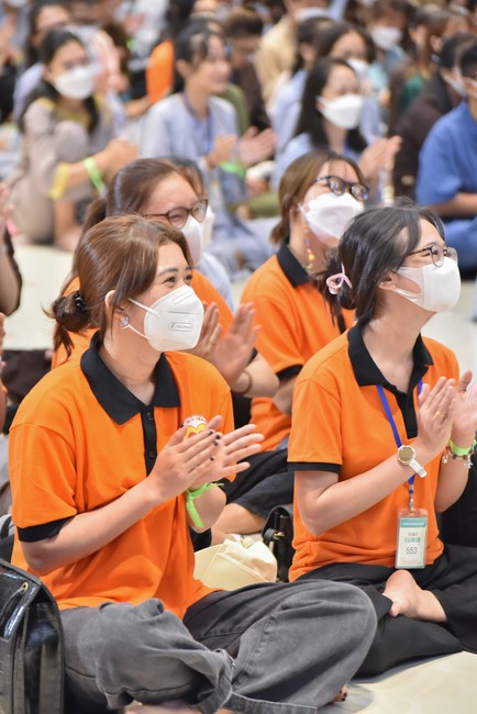 Khoá tu “Sài Gòn Cũng An Nhiên” – CLB Nhân sinh