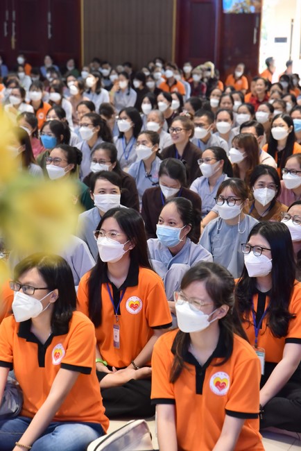 Khoá tu “Sài Gòn Cũng An Nhiên” – CLB Nhân sinh