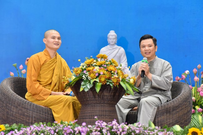 Khoá tu “Sài Gòn Cũng An Nhiên” – CLB Nhân sinh