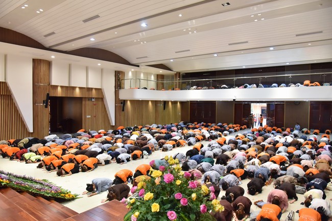 Khoá tu “Sài Gòn Cũng An Nhiên” – CLB Nhân sinh