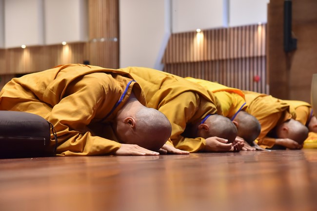 Khoá tu “Sài Gòn Cũng An Nhiên” – CLB Nhân sinh