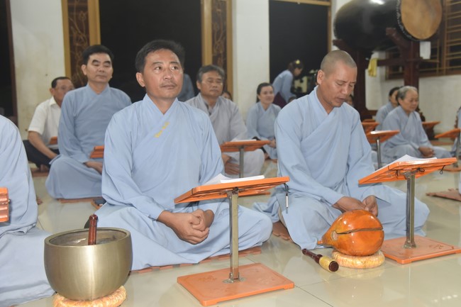 Repentant Ceremony at Dang Phap Pagoda, Binh Phuoc