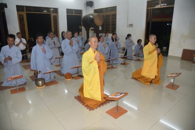Repentant Ceremony at Dang Phap Pagoda, Binh Phuoc