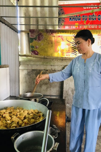 Summer Beginning Ceremony for Teenagers and Children at Dong Cao Pagoda