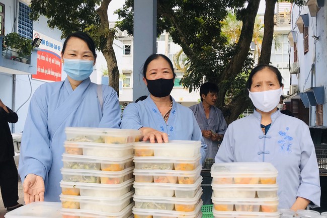 Summer Beginning Ceremony for Teenagers and Children at Dong Cao Pagoda