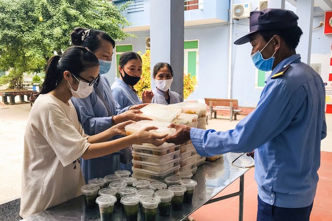 Summer Beginning Ceremony for Teenagers and Children at Dong Cao Pagoda