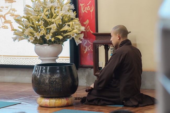 One Day Peaceful Retreat at Hoa Phuc Pagoda