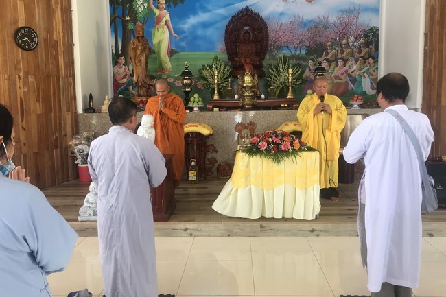 Chùa Suối Pháp: Khóa tu Một ngày An lạc