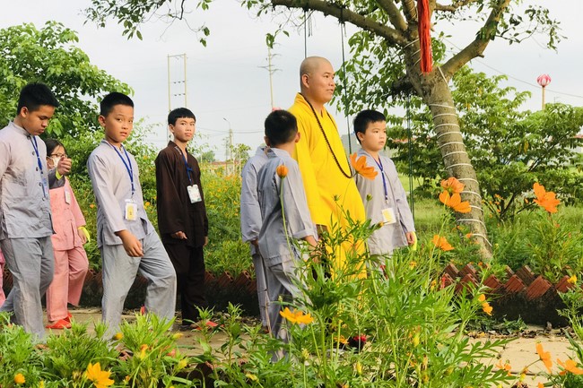 Starting Summer Retreat for children in 2022 at Dong Cao pagoda