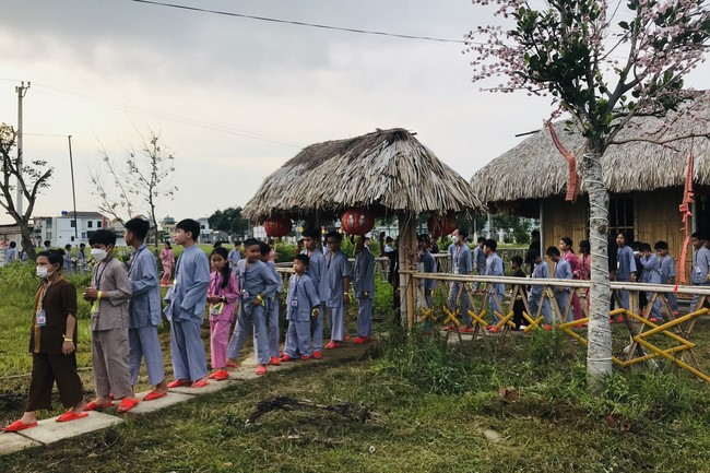 Starting Summer Retreat for children in 2022 at Dong Cao pagoda
