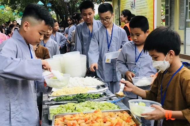 Starting Summer Retreat for children in 2022 at Dong Cao pagoda