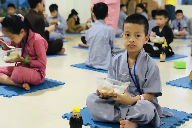 Starting Summer Retreat for children in 2022 at Dong Cao pagoda
