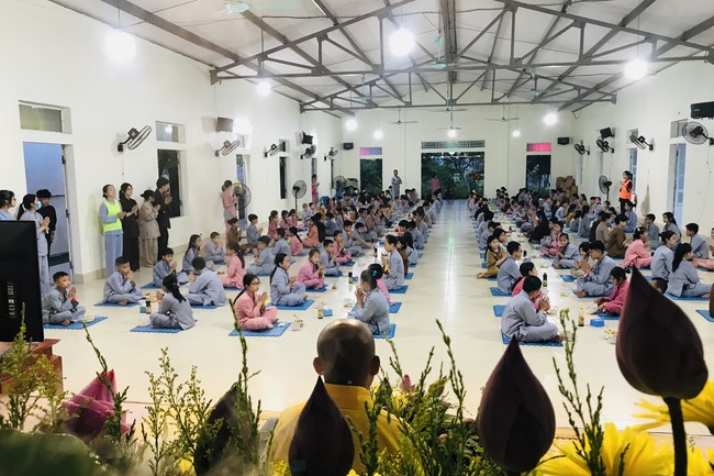 Starting Summer Retreat for children in 2022 at Dong Cao pagoda