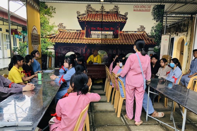 Starting Summer Retreat for children in 2022 at Dong Cao pagoda