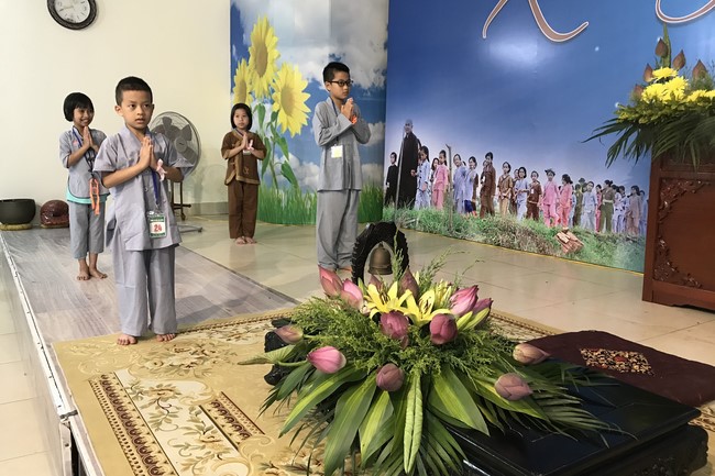 Starting Summer Retreat for children in 2022 at Dong Cao pagoda