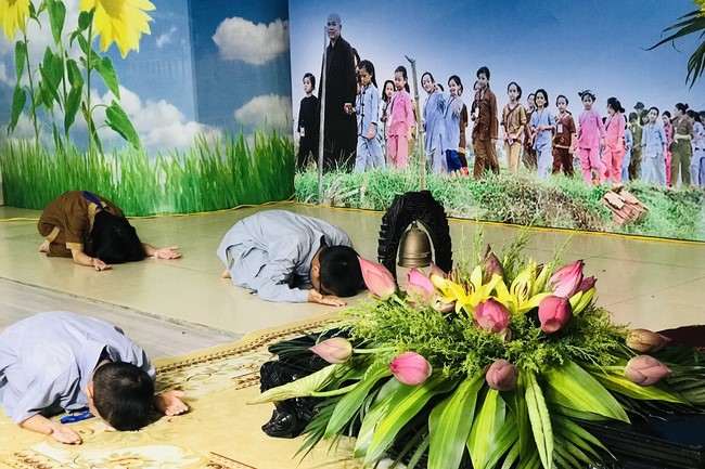 Starting Summer Retreat for children in 2022 at Dong Cao pagoda