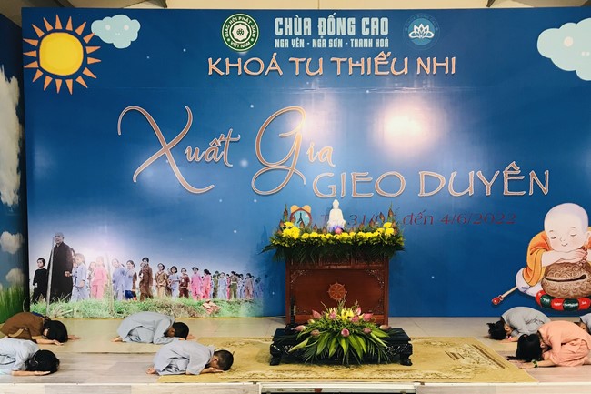 Starting Summer Retreat for children in 2022 at Dong Cao pagoda