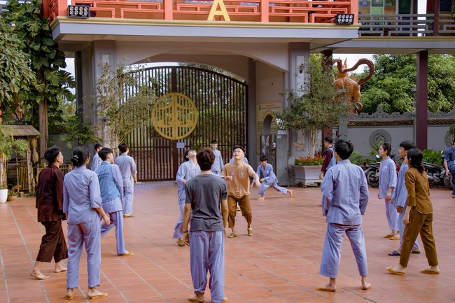 1st day of the Retreat Back to a Peaceful Place