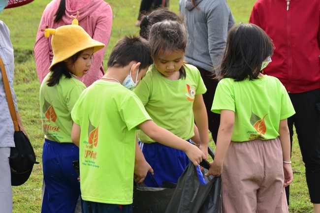 Outdoor trip of Wisdom Nurturing Class