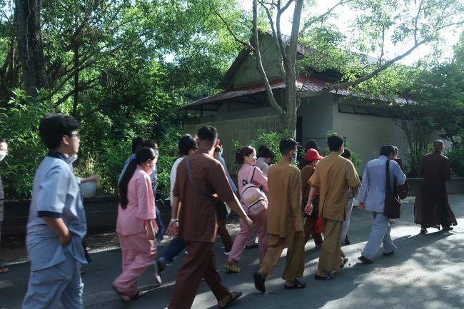 Visit Truc Lam Chanh Giac Monastery, Tien Giang of Hoang Phap pagoda security Team