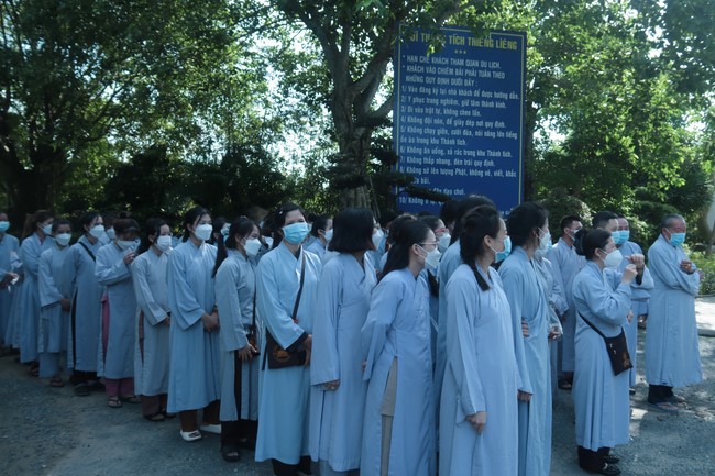 Visit Truc Lam Chanh Giac Monastery, Tien Giang of Hoang Phap pagoda security Team