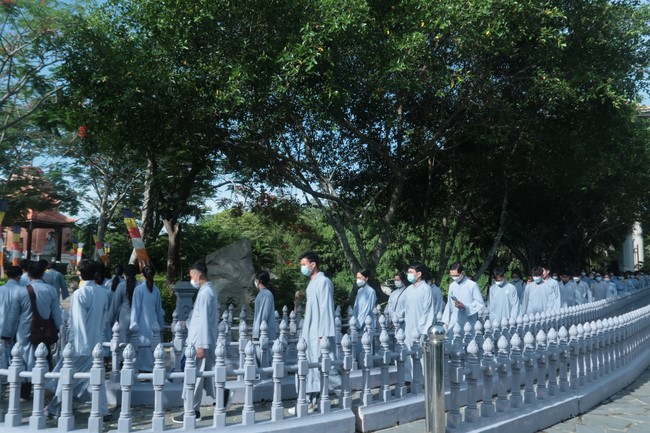 Visit Truc Lam Chanh Giac Monastery, Tien Giang of Hoang Phap pagoda security Team