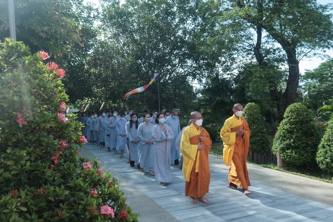 Visit Truc Lam Chanh Giac Monastery, Tien Giang of Hoang Phap pagoda security Team