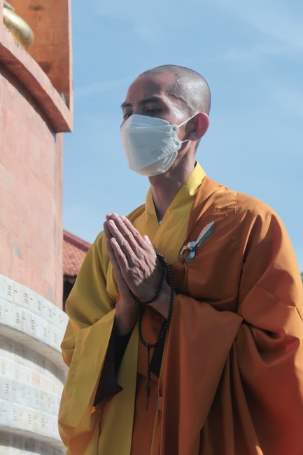 Visit Truc Lam Chanh Giac Monastery, Tien Giang of Hoang Phap pagoda security Team