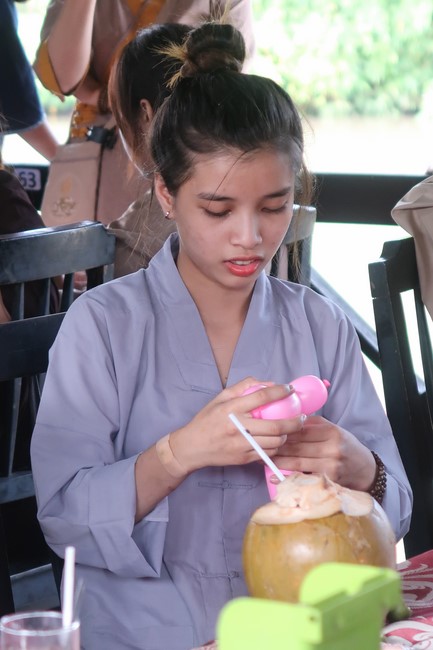Visit Truc Lam Chanh Giac Monastery, Tien Giang of Hoang Phap pagoda security Team