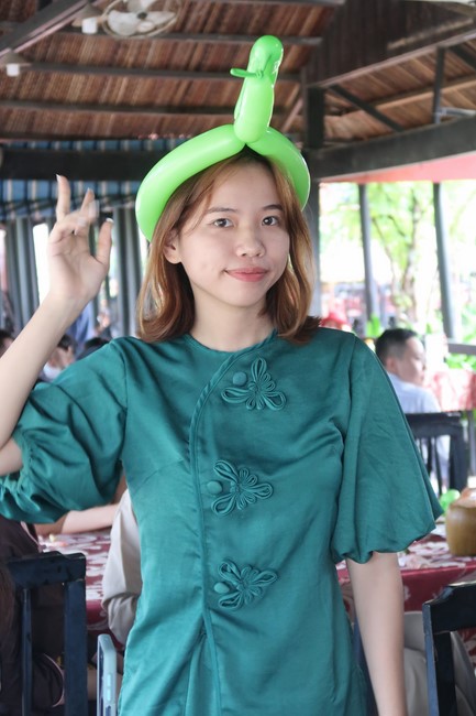 Visit Truc Lam Chanh Giac Monastery, Tien Giang of Hoang Phap pagoda security Team