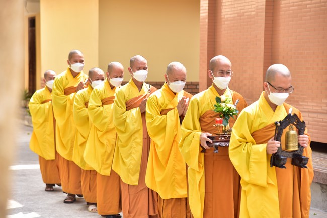 Wedding Ceremony at the pagoda
