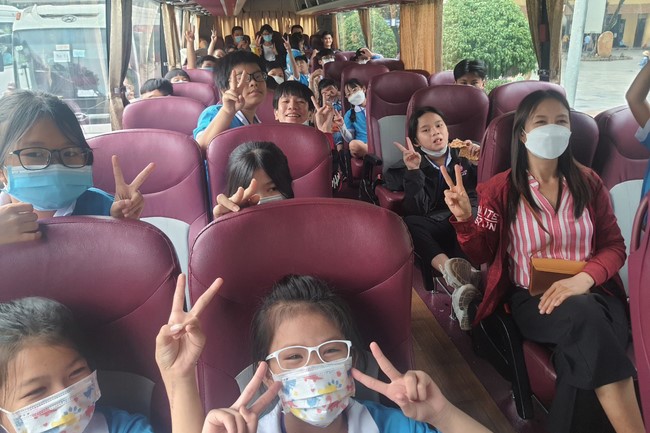 Khóa tu thanh thiếu niên: Chuyến dã ngoại nông trại và sân chim Vàm Hồ, Bến Tre