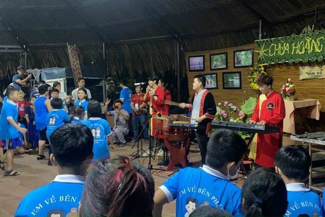 Khóa tu thanh thiếu niên: Chuyến dã ngoại nông trại và sân chim Vàm Hồ, Bến Tre