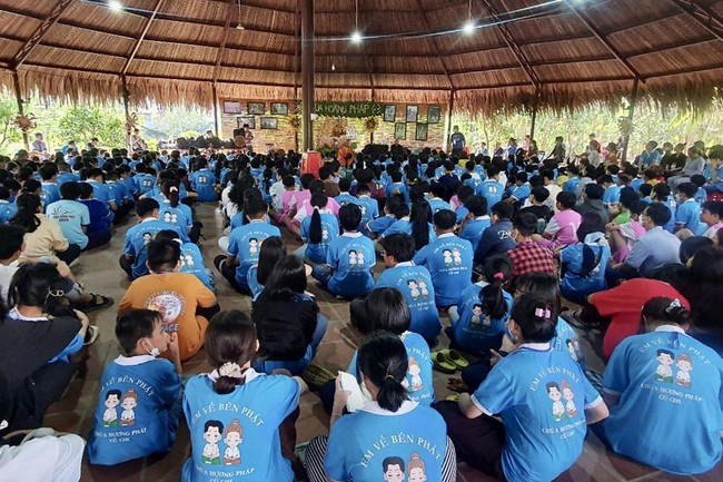 Khóa tu thanh thiếu niên: Chuyến dã ngoại nông trại và sân chim Vàm Hồ, Bến Tre