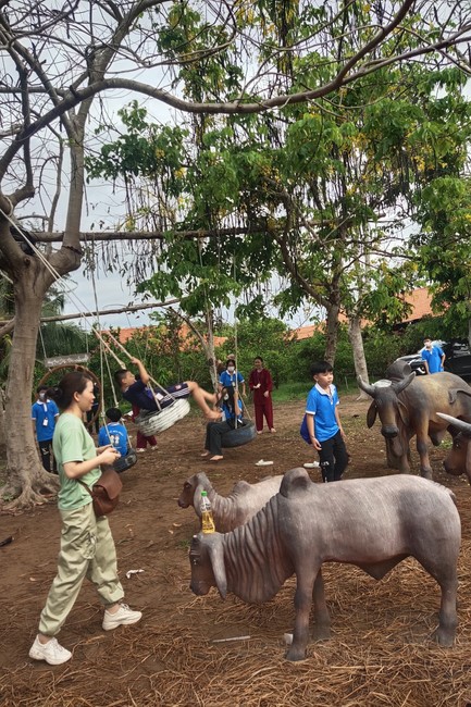 Khóa tu thanh thiếu niên: Chuyến dã ngoại nông trại và sân chim Vàm Hồ, Bến Tre