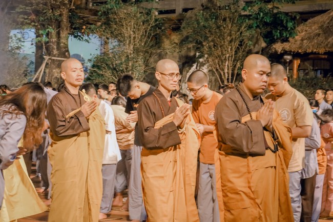 2nd day of the Retreat Back to a Peaceful Place - Candle Lighting Night - at Hoa Phuc Pagoda