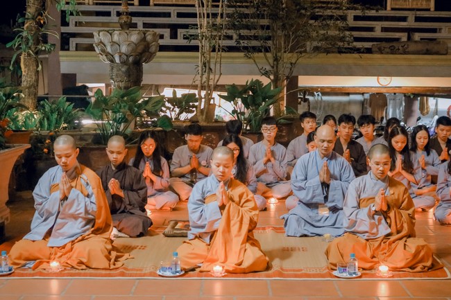 2nd day of the Retreat Back to a Peaceful Place - Candle Lighting Night - at Hoa Phuc Pagoda