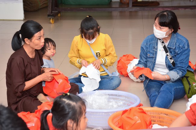 Preparing for the Vesak Great Ceremony of Buddha's Birthday 2022 (part 1)