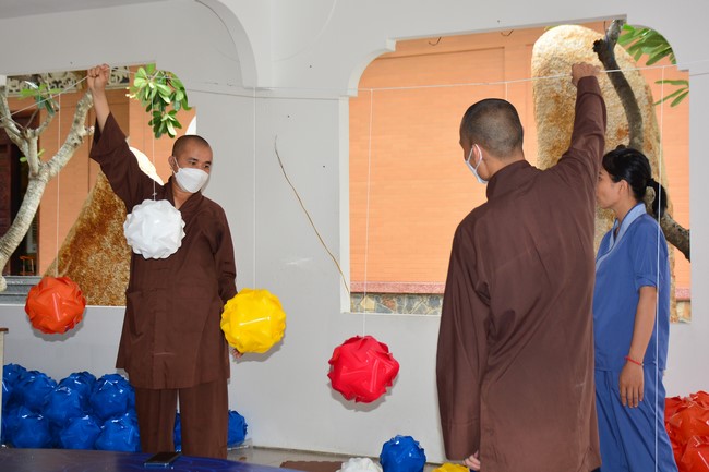 Preparing for the Vesak Great Ceremony of Buddha's Birthday 2022 (part 1)