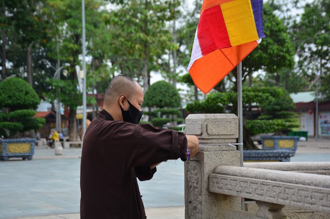 Preparing for the Vesak Great Ceremony of Buddha's Birthday 2022 (part 1)