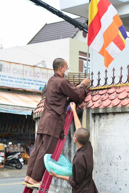 Preparing for the Vesak Great Ceremony of Buddha's Birthday 2022 (part 1)