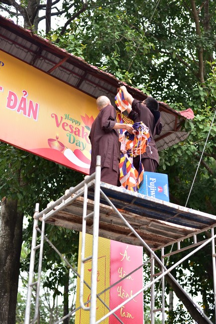 Preparing for the Vesak Great Ceremony of Buddha's Birthday 2022 (part 1)