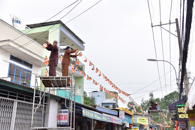 Preparing for the Vesak Great Ceremony of Buddha's Birthday 2022 (part 1)
