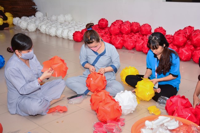 Preparing for the Vesak Great Ceremony of Buddha's Birthday 2022 (part 1)