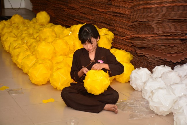 Preparing for the Vesak Great Ceremony of Buddha's Birthday 2022 (part 1)