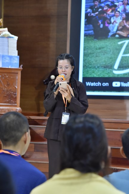 Khóa thiền “Có Mặt Cho Nhau” – Thầy Pháp Nhật