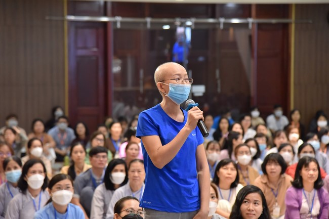 Khóa thiền “Có Mặt Cho Nhau” – Thầy Pháp Nhật